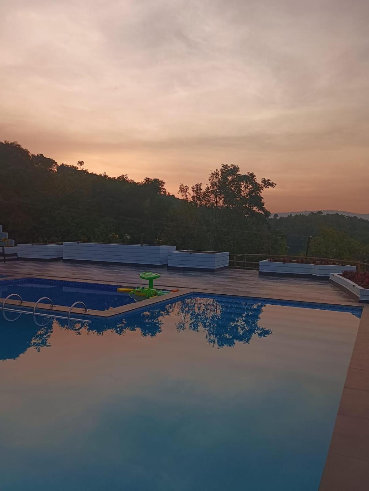 The Arcadia Resort - Umroi Shillong Luaran gambar